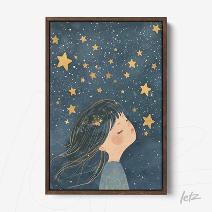 quadro com ilustração de menina sonhando sob um céu estrelado em moldura de madeira escura