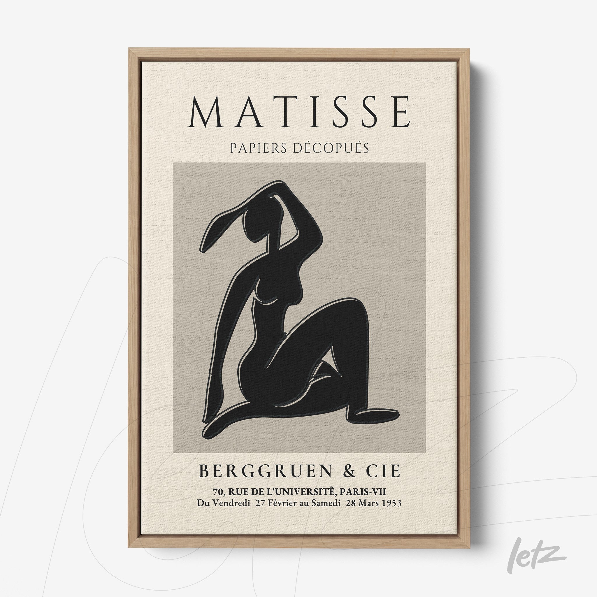 quadro de arte estilo contemporâneo com figura feminina em silhueta negra em moldura de madeira clara