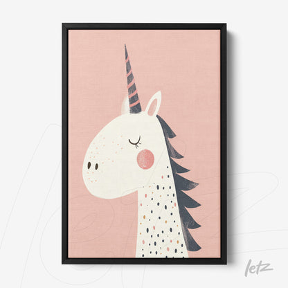 quadro com arte de unicórnio em fundo rosa claro e moldura preta