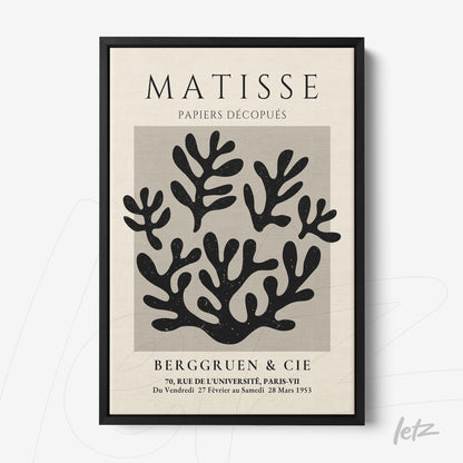 quadro com arte abstrata em preto sobre fundo claro, moldura preta fina e título em destaque na parte superior