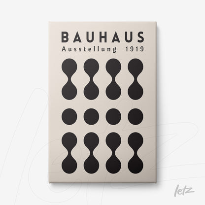 tela em canvas com design geométrico estilo Bauhaus em fundo bege