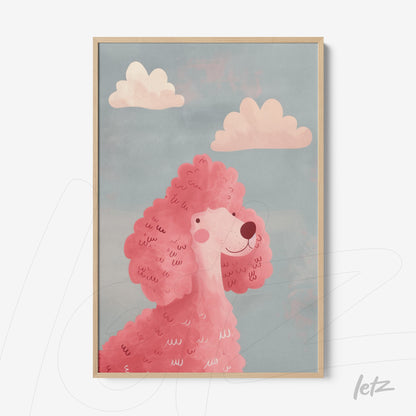 quadro com ilustração de um poodle rosa sobre fundo azul claro com nuvens suaves, em moldura de madeira clara