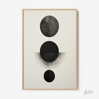 quadro com arte abstrata em preto e branco, apresentando formas circulares sobre fundo claro em moldura de madeira clara