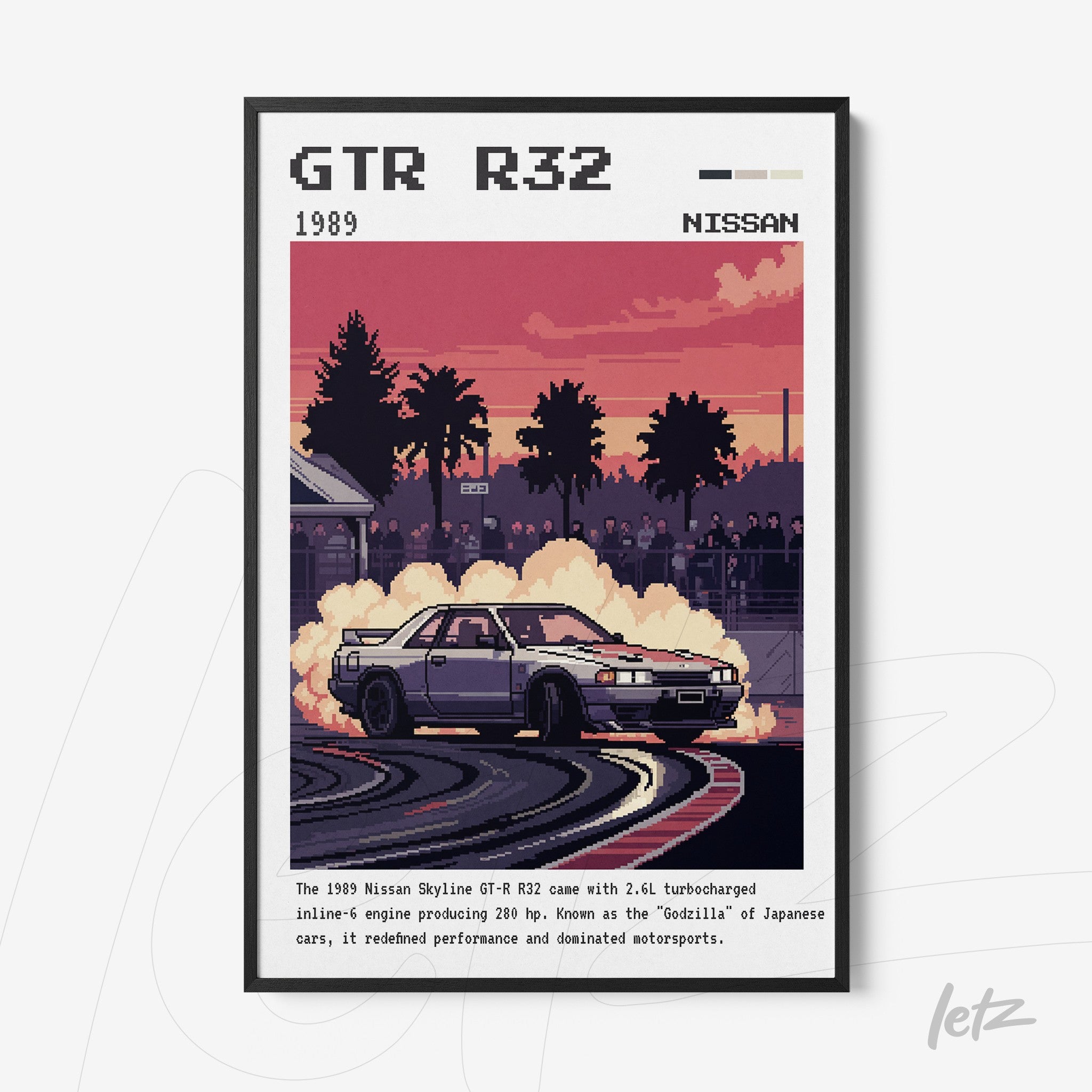 quadro com arte de carro esportivo retro em moldura preta, destacando um Nissan Skyline GT-R R32 em uma pista de corrida com fumaça e espectadores ao fundo