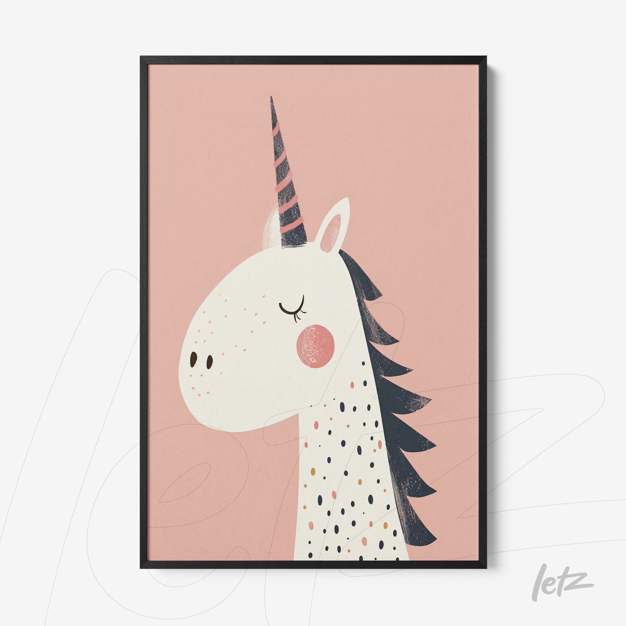 quadro com ilustração de unicórnio em estilo infantil com fundo rosa e moldura preta