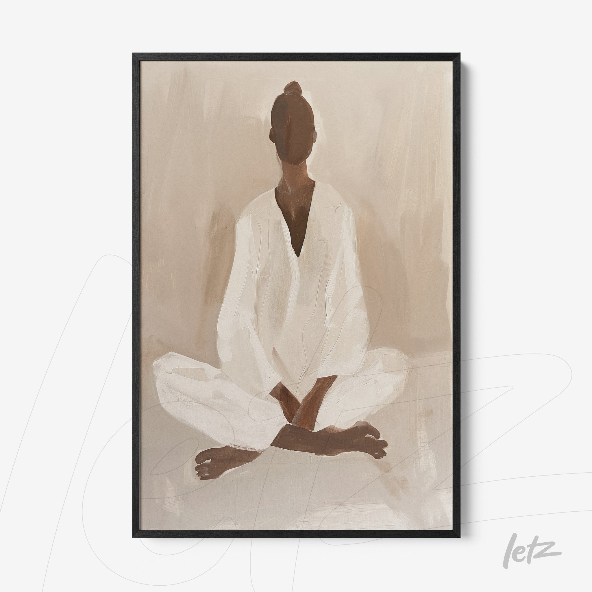 quadro com arte abstrata de figura feminina sentada com roupas brancas em fundo bege suave, moldura preta