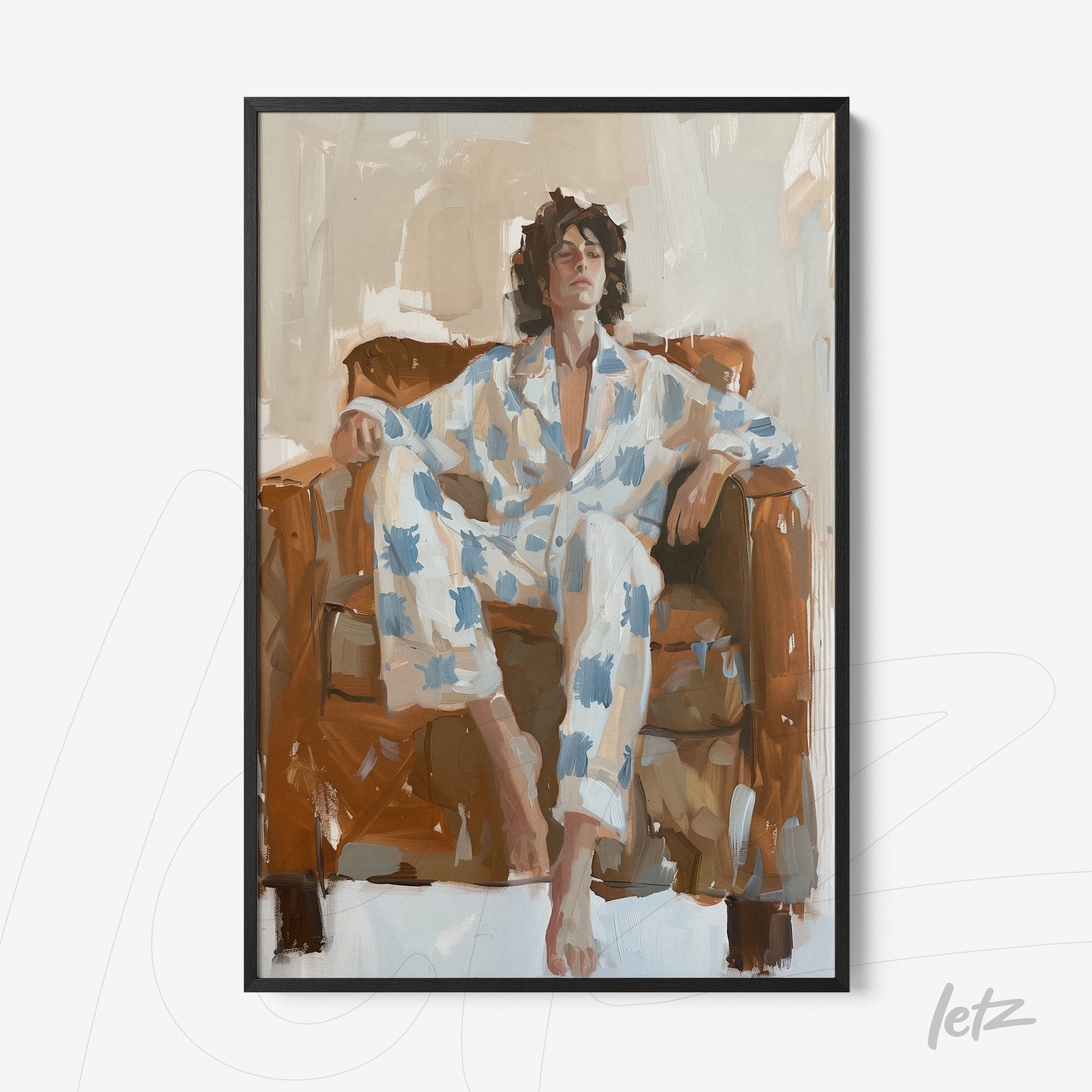 quadro com retrato de homem sentado em sofá, usando pijama azul e branco, em moldura preta
