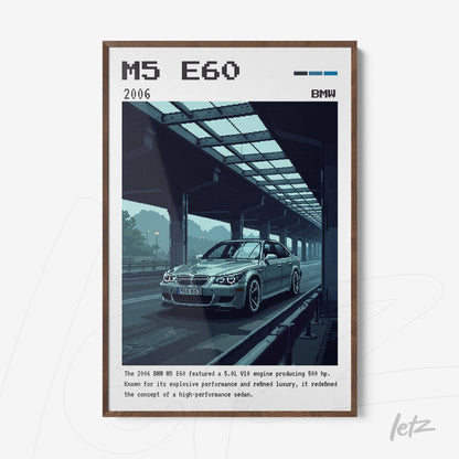 quadro com arte digital do carro BMW M5 E60 em moldura de madeira escura