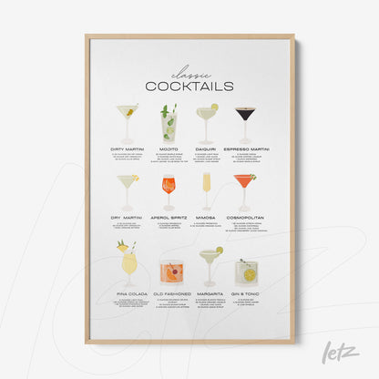 quadro com ilustrações de drinks clássicos, moldura de madeira clara e fundo branco