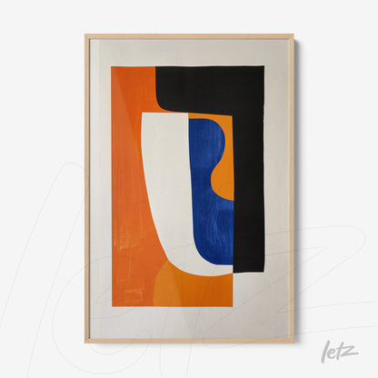 quadro abstracto em tons de laranja, azul e preto, em moldura de madeira clara