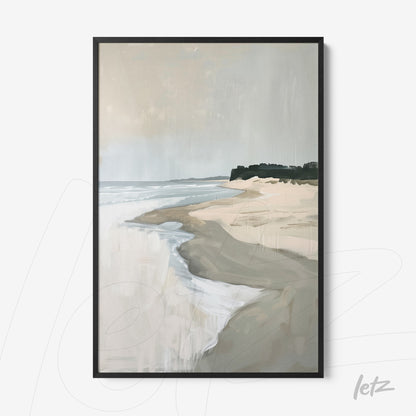 quadro com arte abstrata de uma praia calma em tons neutros, exibido em moldura preta