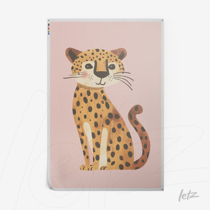 quadro com ilustração de um leopardo em fundo rosa suave