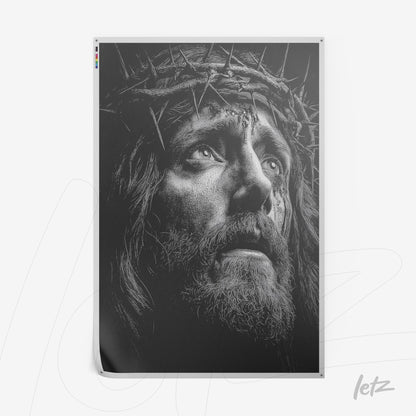 quadro em preto e branco com retrato de Jesus Cristo em expressão intensa, com detalhe de coroa de espinhos