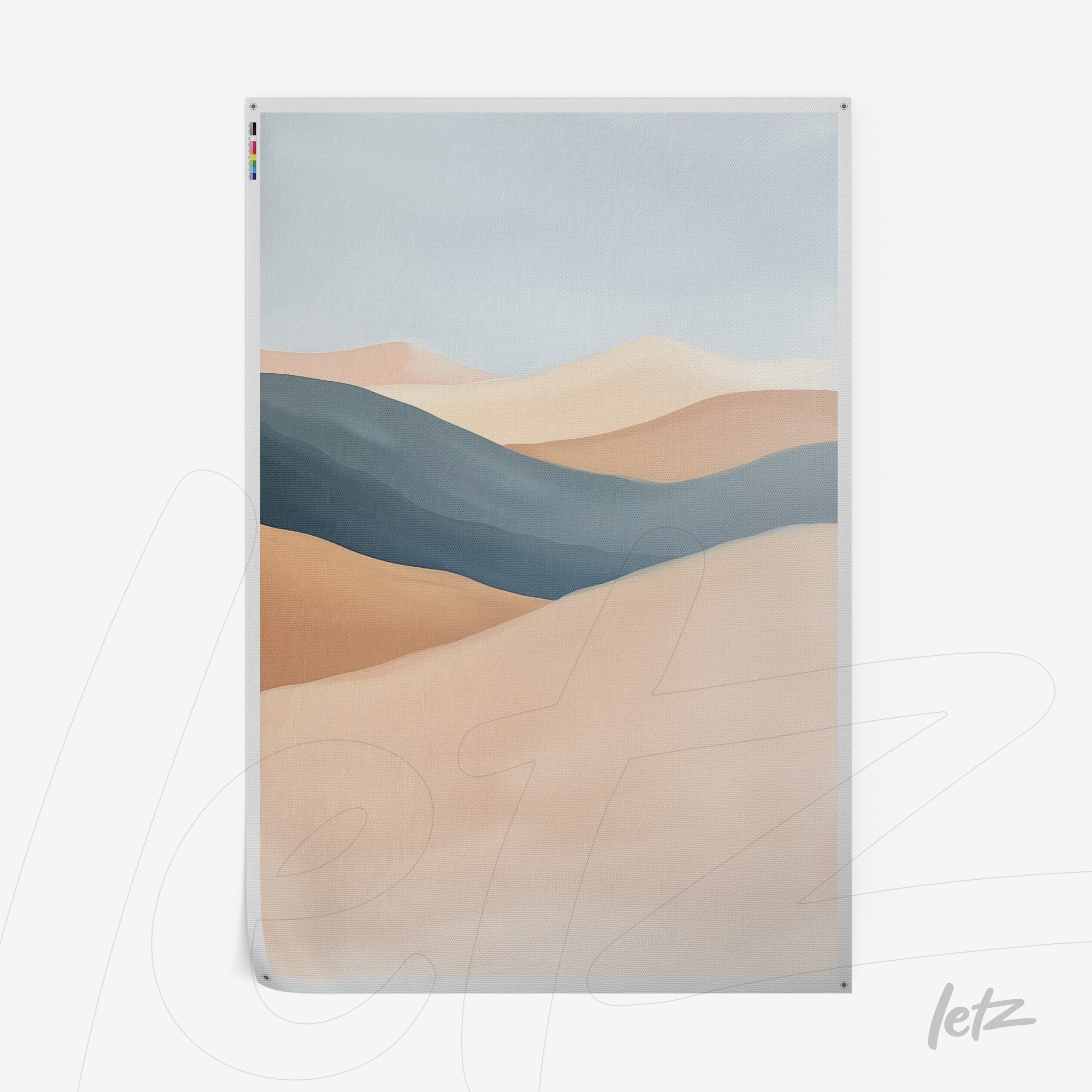 quadro com arte abstrata de paisagem desértica em tons terrosos e azuis com fundo suave