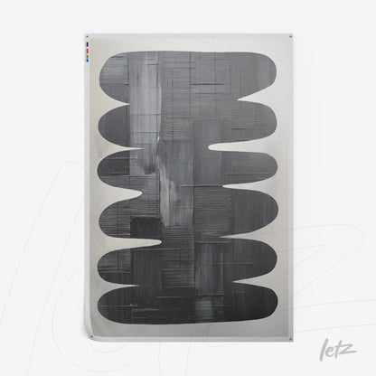 quadro com arte abstrata em tons de cinza, apresentando formas orgânicas sobre fundo prateado