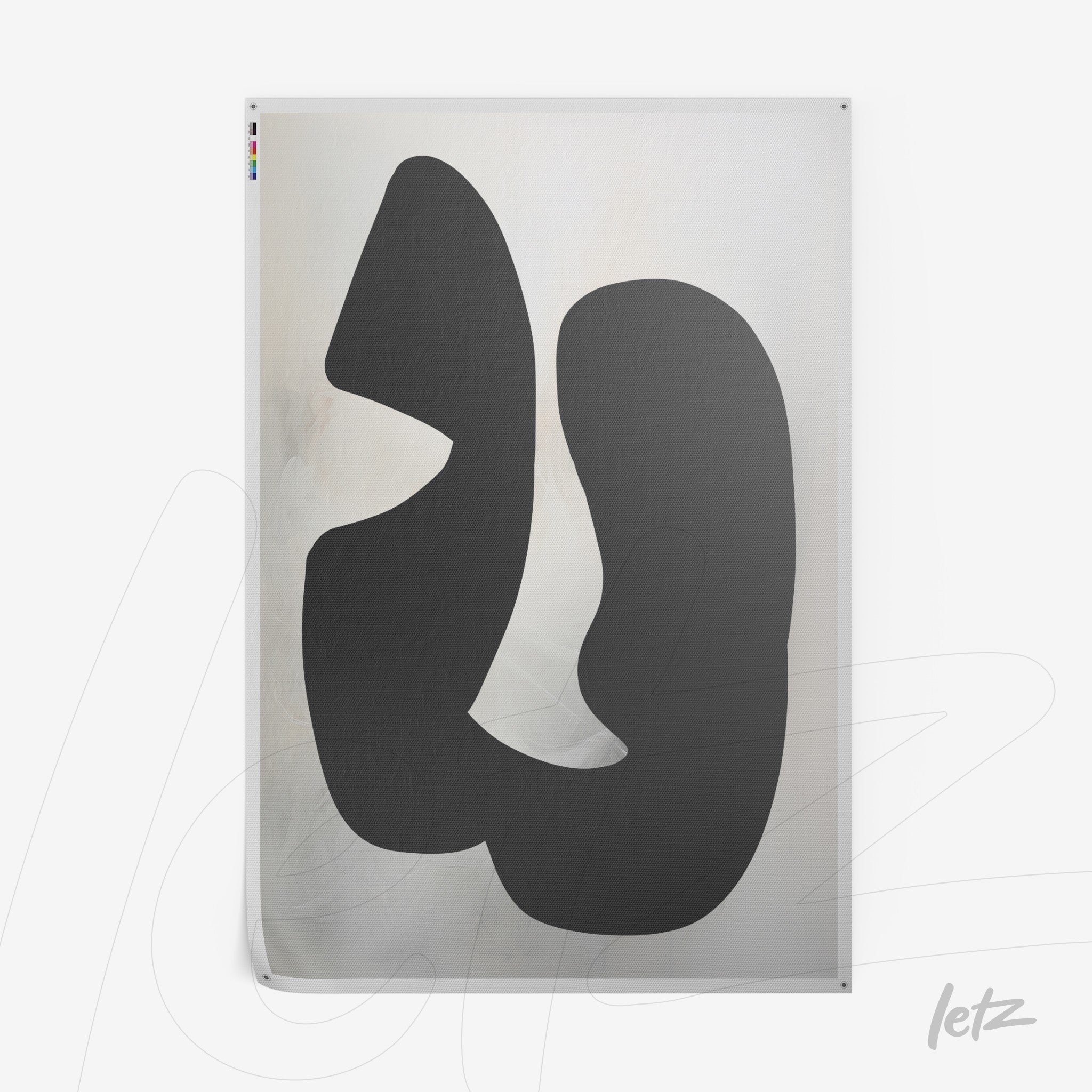 quadro com arte abstrata em preto sobre fundo claro com texturas sutis