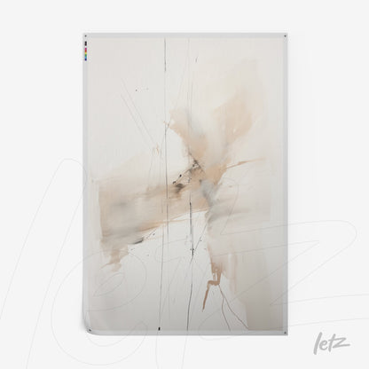 quadro abstrato em tons neutros com pinceladas suaves e traços finos em fundo claro