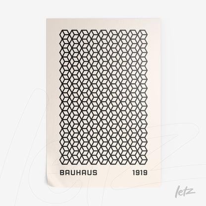 pôster com padrão geométrico em preto sobre fundo branco, com texto bauhaus 1919
