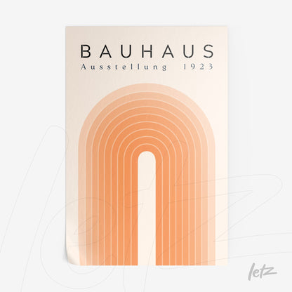 pôster com design Bauhaus de arco em tons de laranja