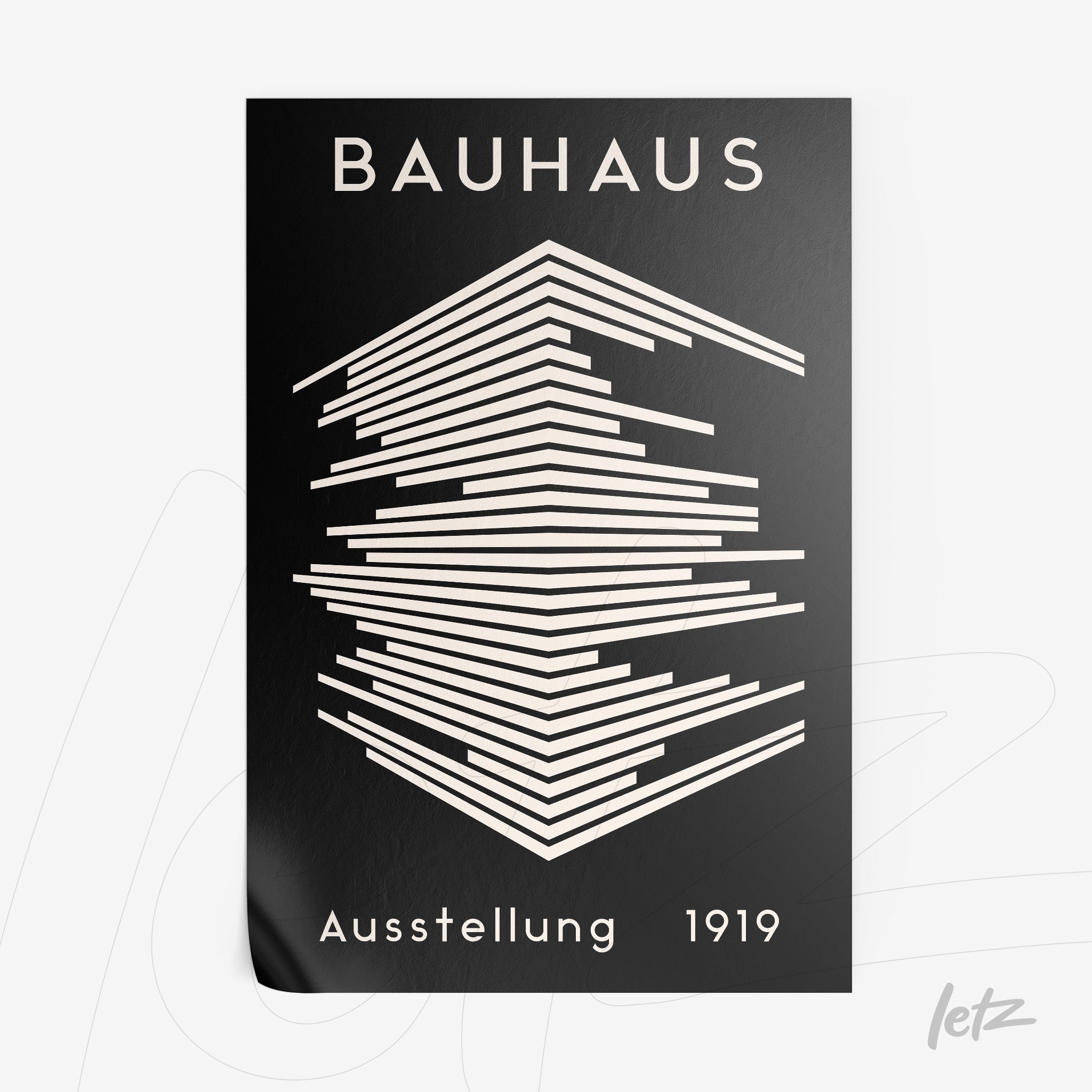 pôster impresso com design geométrico em linhas brancas sobre fundo preto e texto 'Bauhaus Ausstellung 1919'