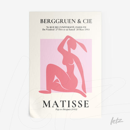 quadro com arte abstrata em tons de rosa retratando figura feminina com fundo em rosa claro, apresentado em papel texturizado