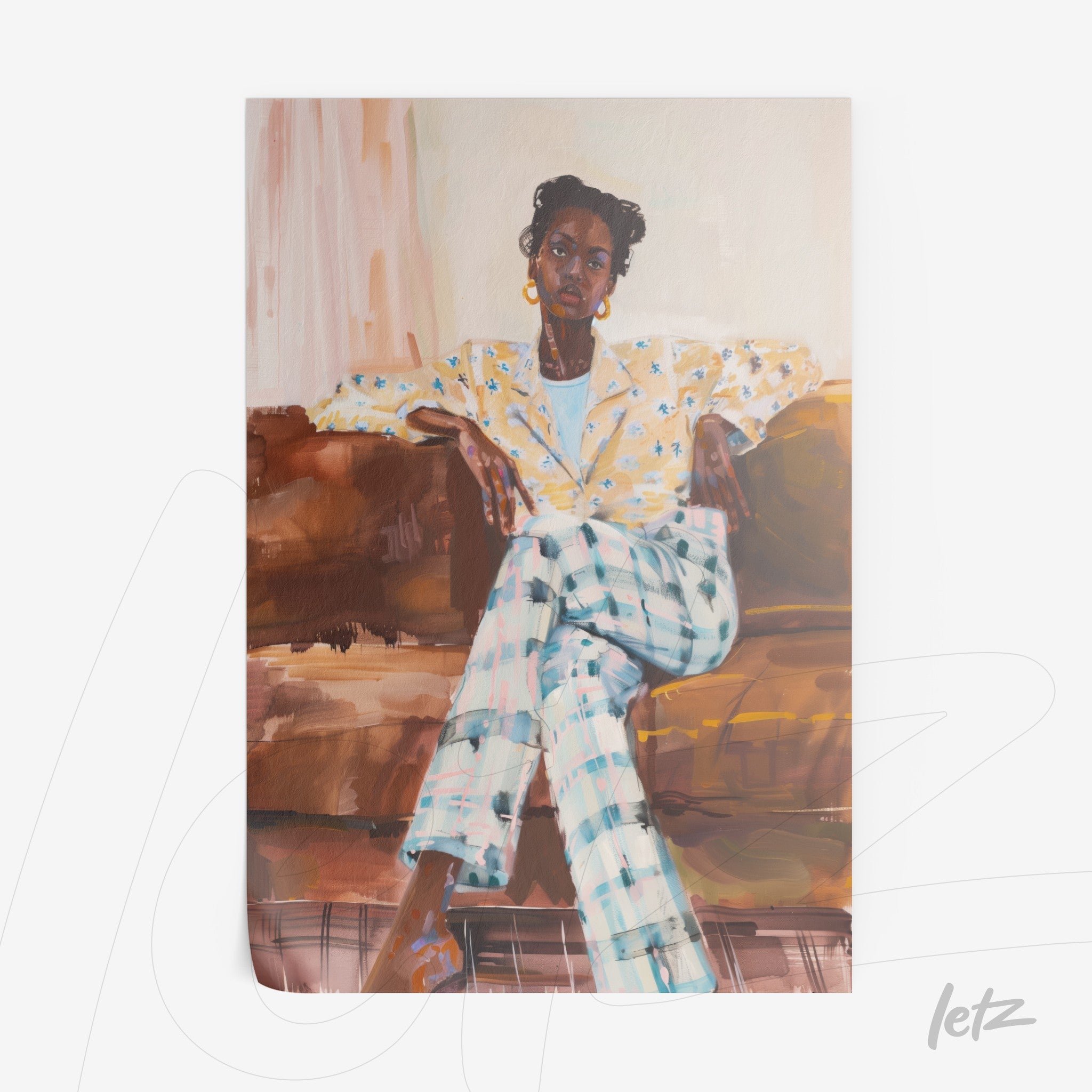 quadro com arte contemporânea de mulher sentada em sofá, usando blusa amarela estampada e calça xadrez